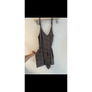 American Eagle Cheetah Print Romper Womens XSFlowy Spaghetti Strap Shorts Casual